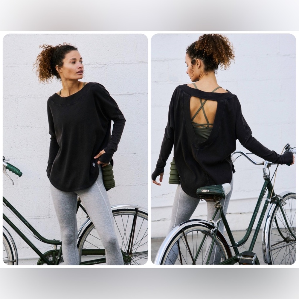 NWOT FP Movement by Free People Simply Layer - Black